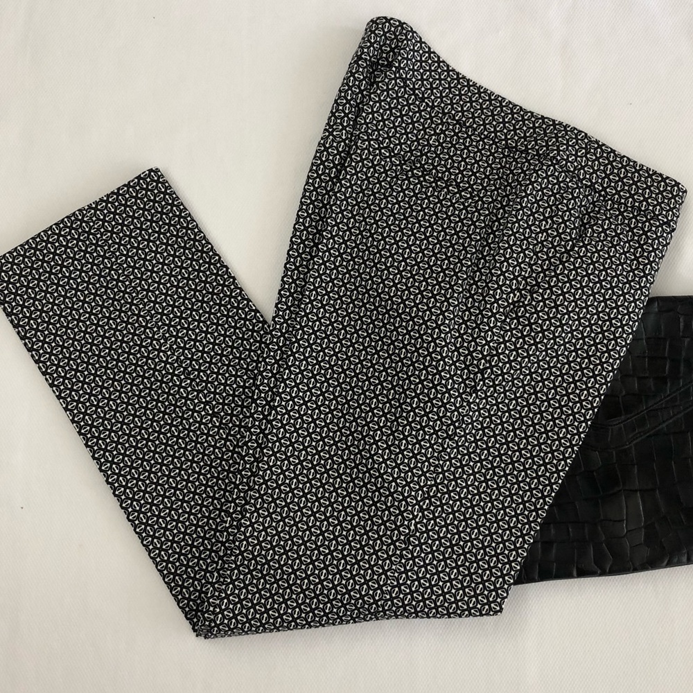 Donna Ricco B&W Pattern Print Ankle Pants size 2
